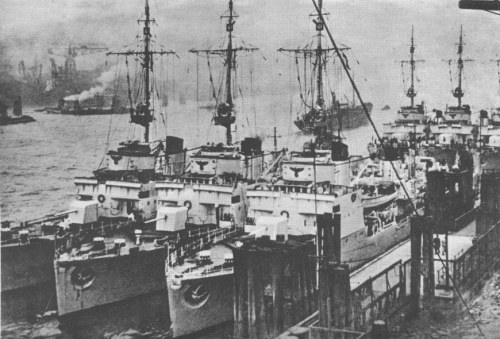 Buques Escolta Kriegsmarine
